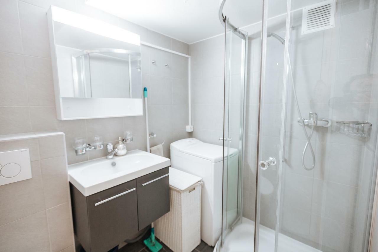☆ Central Apartment With Montreux View ☆ Екстер'єр фото